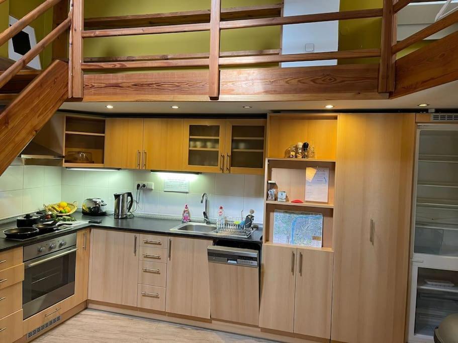 Apartamento Cozygem Apt 2 Mins Walk Charles Bridge *